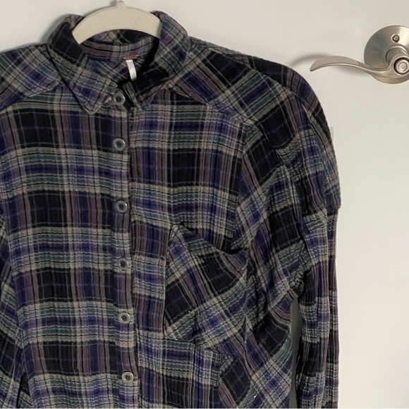 Free People Juniper Ridge Snap Side Plaid Button Down Top 35204 - Picture 5 of 16